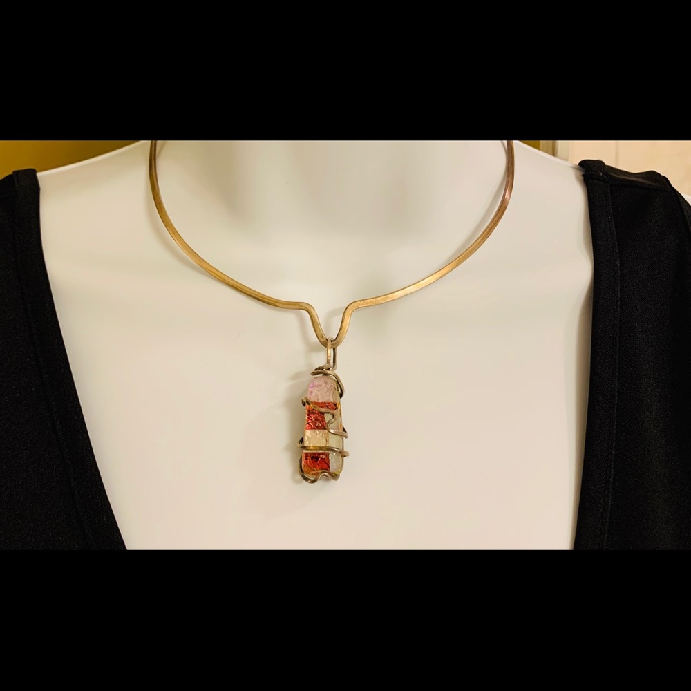 Choker w reversible decorative stone
